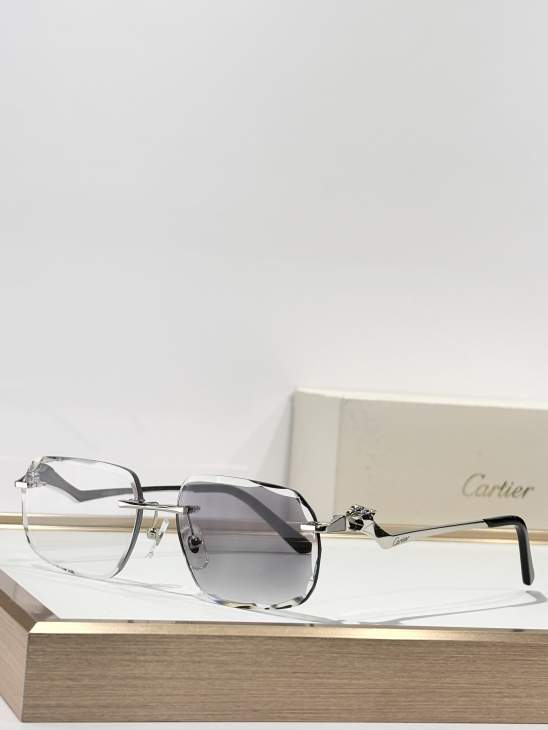 Picture of Cartier Sunglasses _SKUfw77837070fw